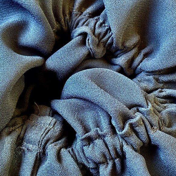 ANNE KLEIN A LINE Vtg USA Blouse Shirt Navy Blue Button Up RUFFLES Womens Medium - Picture 9 of 16